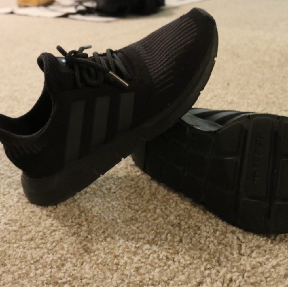 Black Adidas Ultra Boost